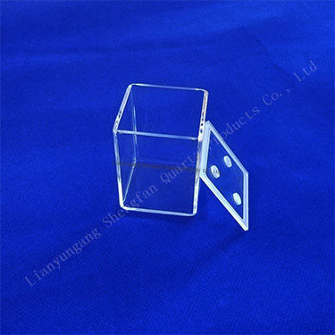 لوحة زجاجية الكوارتز المقاومة للتآكل عالية الانتقال للاستخدام في المختبرات عالية درجة الحرارة