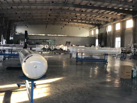 تصنيع الطلب المقاومة لدرجات الحرارة العالية قطر كبير المقاومة للتآكل أنبوب الزجاج الكوارتز المصهر