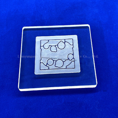 لوحة زجاج كوارتز مخصصة CNC لدرجات الحرارة العالية لآلة المعالجة