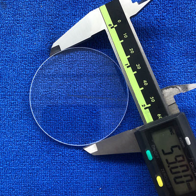 لوح زجاج كوارتز عالي الشفافية مقاوم لدرجات الحرارة العالية بنسبة 92% لتطبيقات مصابيح الأشعة فوق البنفسجية