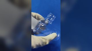 أنابيب كوارتز مدببة مصنوعة في المصنع مع مقاومة درجات الحرارة العالية ومقاومة التآكل